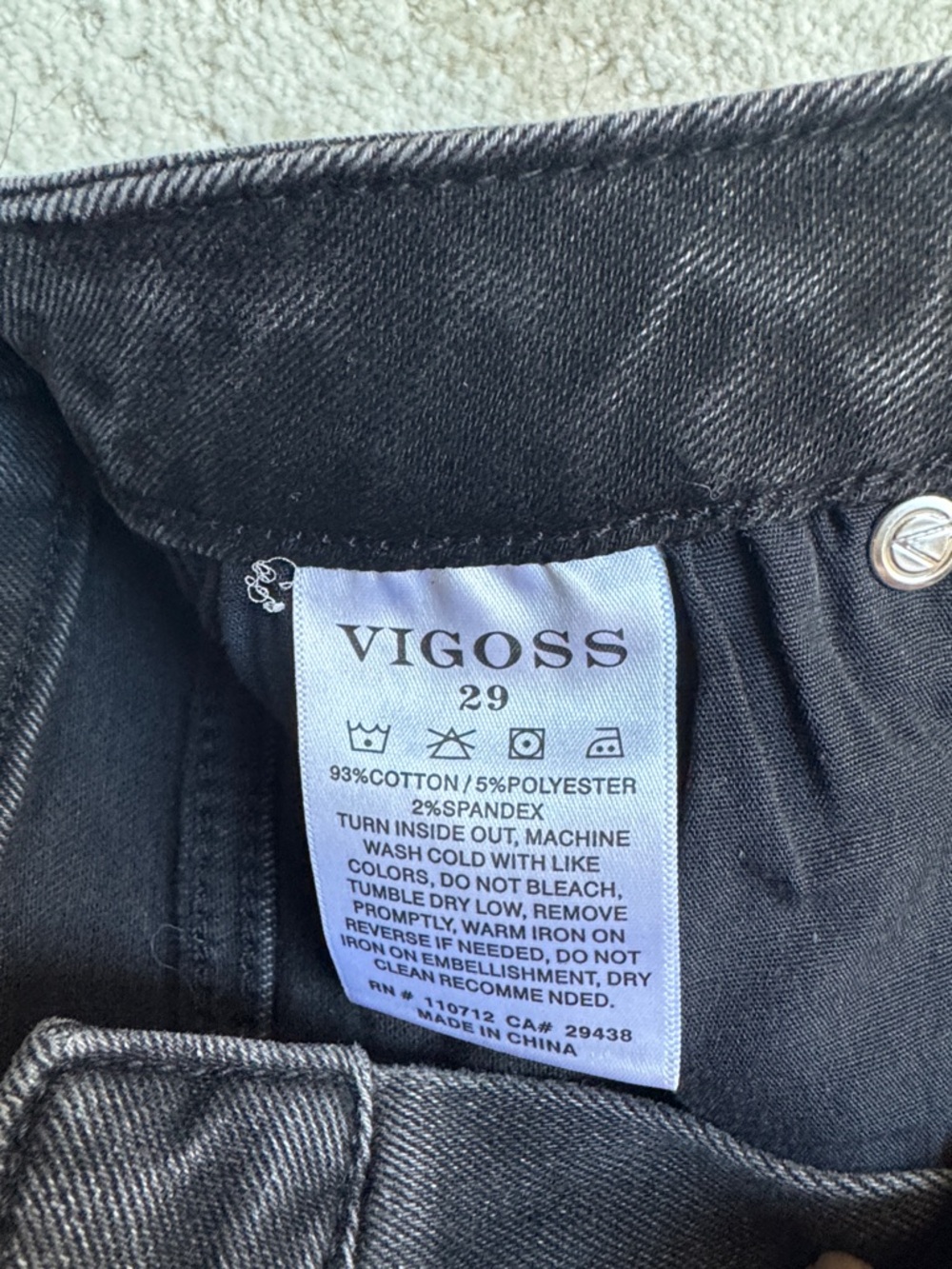 Vigoss Women's Marley Straight Charcoal Black High-Rise Skinny Jeans - Picture 4 of 6